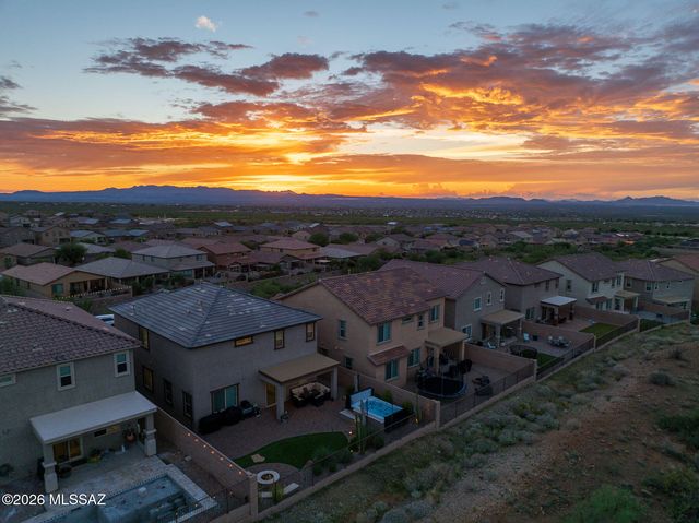 17389 S Ridgerunner Drive, Vail, AZ 85641