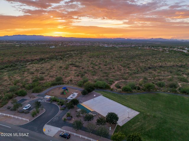17389 S Ridgerunner Drive, Vail, AZ 85641
