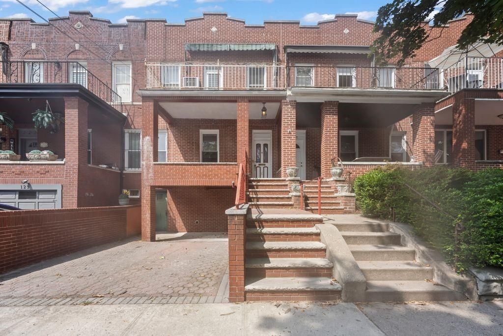 125 93rd Street, Brooklyn, NY 11209