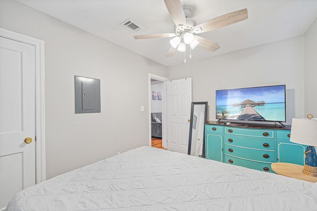 619 W Sunset Avenue, Pensacola, FL 32507