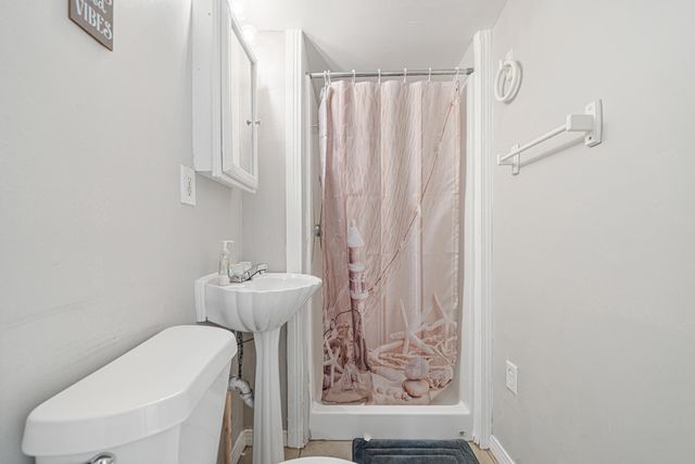 619 W Sunset Avenue, Pensacola, FL 32507