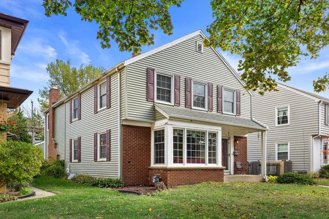 4416 N Sheffield AVENUE, Shorewood, WI 53211