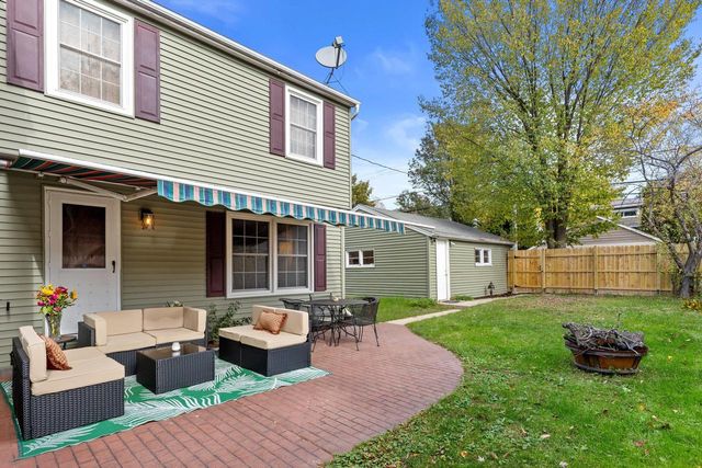 4416 N Sheffield AVENUE, Shorewood, WI 53211