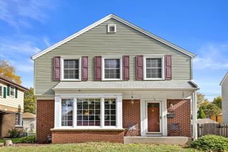 4416 N Sheffield AVENUE, Shorewood, WI 53211