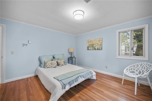 77 Kentucky Avenue, Warwick, RI 02888