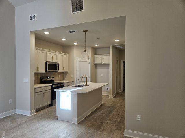 419 W Stonehaus Crossing, Antioch, TN 37013