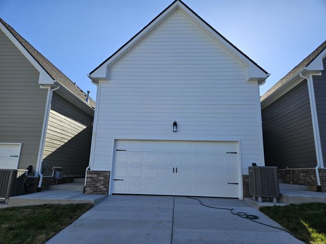 419 W Stonehaus Crossing, Antioch, TN 37013
