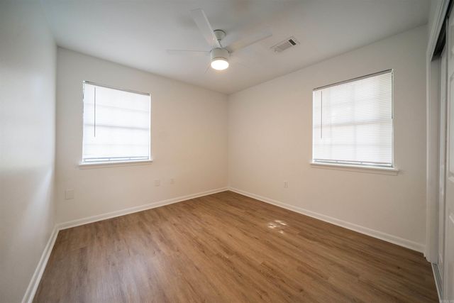 1630 S Donaghey Avenue, Conway, AR 72034