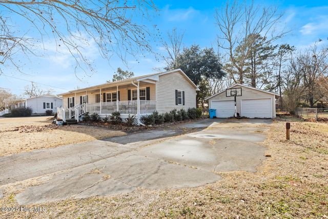 104 Maiden Lane, Jacksonville, NC 28546
