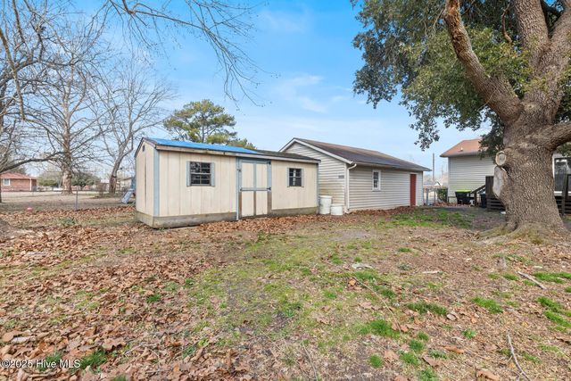 104 Maiden Lane, Jacksonville, NC 28546