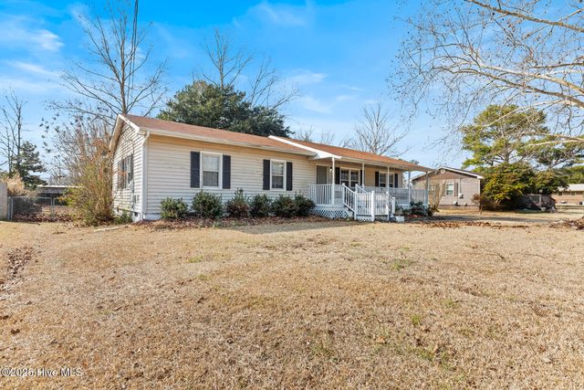 104 Maiden Lane, Jacksonville, NC 28546