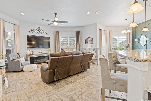 1936 Cronus Bnd, San Antonio, TX 78245