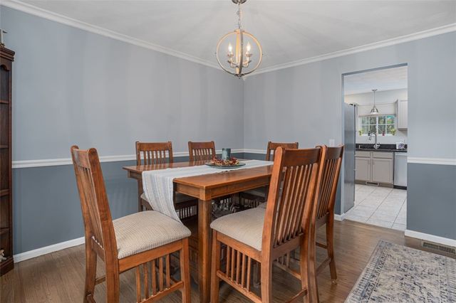 34 Audubon Lane, Coventry, RI 02831