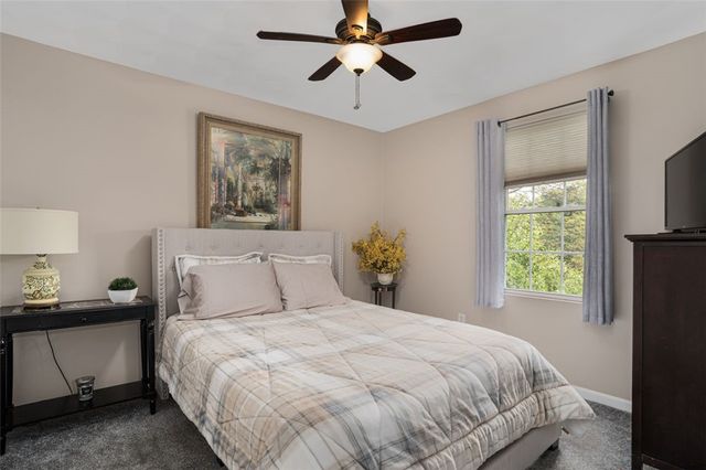 34 Audubon Lane, Coventry, RI 02831