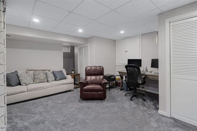 34 Audubon Lane, Coventry, RI 02831