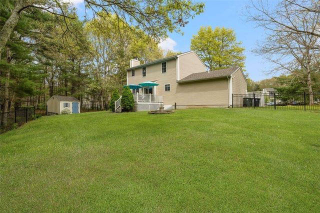 34 Audubon Lane, Coventry, RI 02831