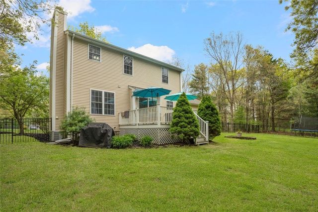 34 Audubon Lane, Coventry, RI 02831