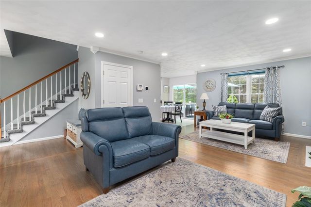 34 Audubon Lane, Coventry, RI 02831