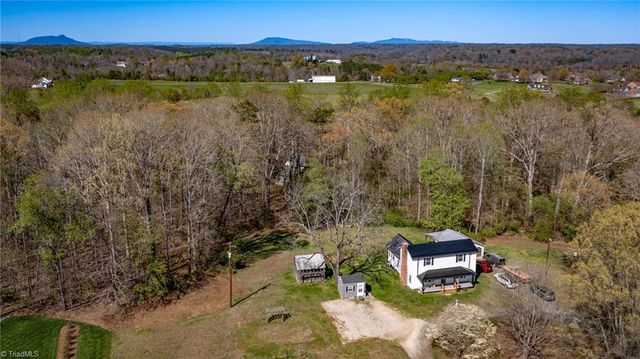 6601 E Old US Highway 421, East Bend, NC 27018