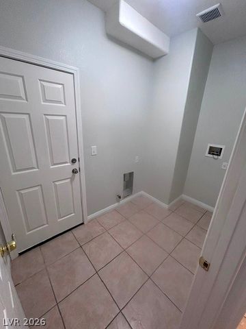 452 East Sunset Road, Henderson, NV 89011