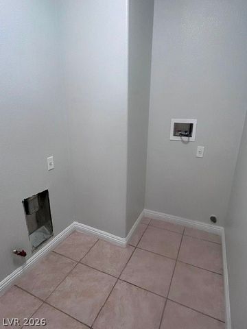 452 East Sunset Road, Henderson, NV 89011