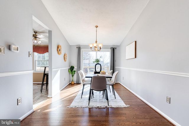 10076 SHAKER DR, Columbia, MD 21046