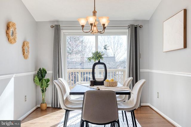 10076 SHAKER DR, Columbia, MD 21046