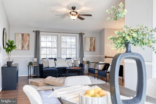 10076 SHAKER DR, Columbia, MD 21046