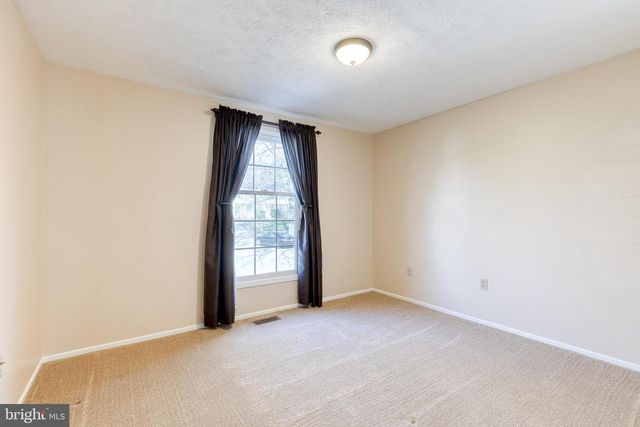 10076 SHAKER DR, Columbia, MD 21046