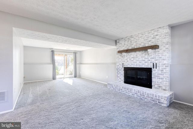 10076 SHAKER DR, Columbia, MD 21046