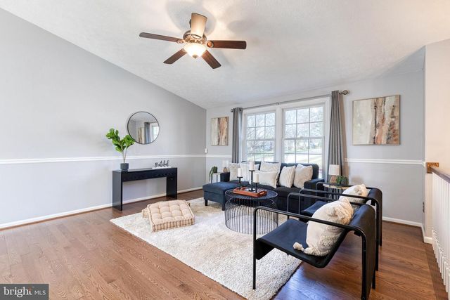 10076 SHAKER DR, Columbia, MD 21046