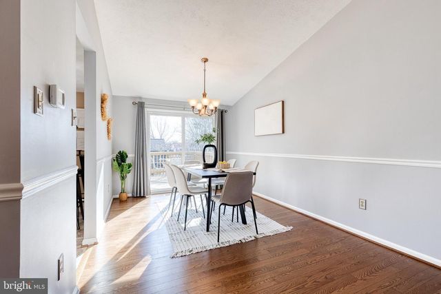 10076 SHAKER DR, Columbia, MD 21046