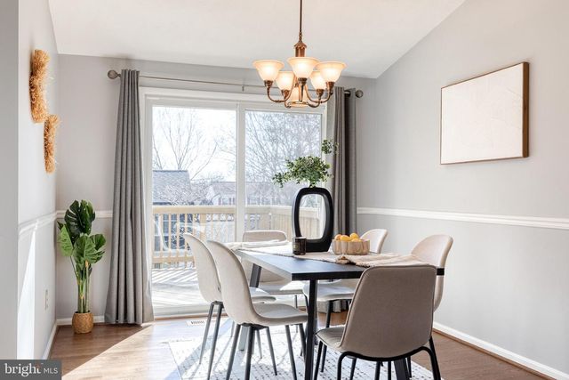 10076 SHAKER DR, Columbia, MD 21046