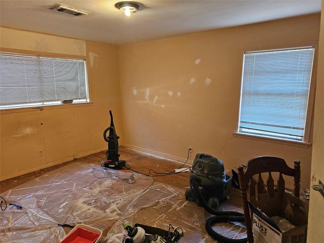 305 Helen Drive, Deer Park, TX 77536