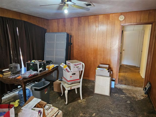 305 Helen Drive, Deer Park, TX 77536