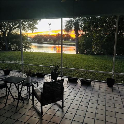 6695 SW 138th Ct, Miami, FL 33183