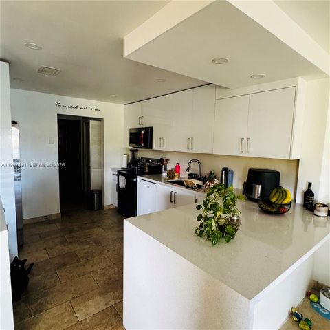 6695 SW 138th Ct, Miami, FL 33183