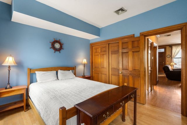 95 Court St 19, Plymouth, MA 02360