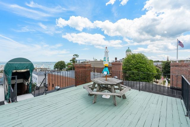 95 Court St 19, Plymouth, MA 02360