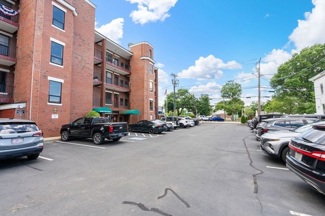 95 Court St 19, Plymouth, MA 02360