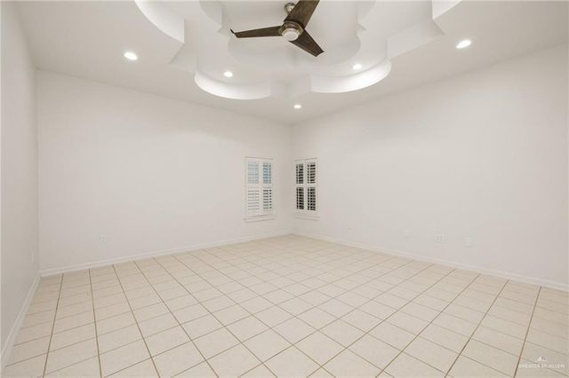 1431 Vida Grande Street, Alamo, TX 78516