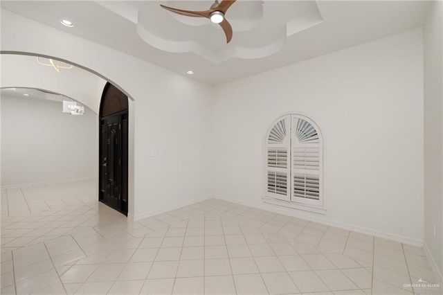 1431 Vida Grande Street, Alamo, TX 78516