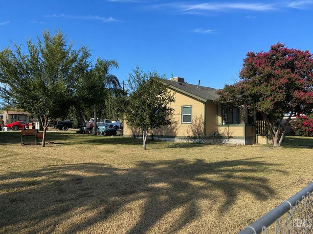 518 Roberts Lane, Bakersfield, CA 93308