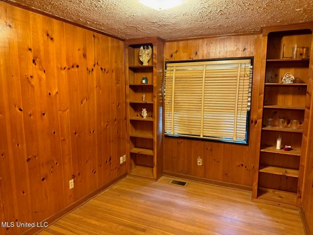 924 Ann Banks Street, Jackson, MS 39213