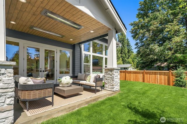 14064 102nd Court NE, Kirkland, WA 98034