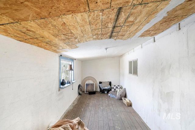 321 6th Ave W, Jerome, ID 83338