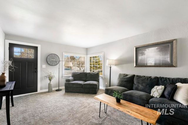 321 6th Ave W, Jerome, ID 83338