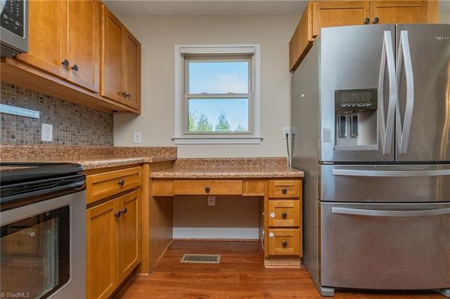 131 Cherry Lane, Lexington, NC 27292