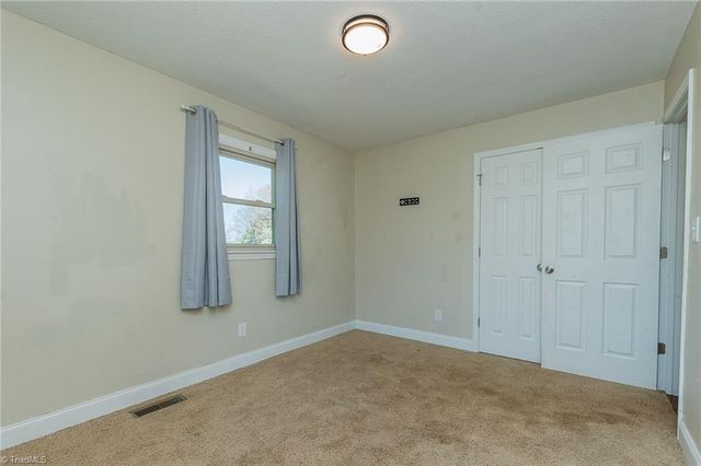 131 Cherry Lane, Lexington, NC 27292