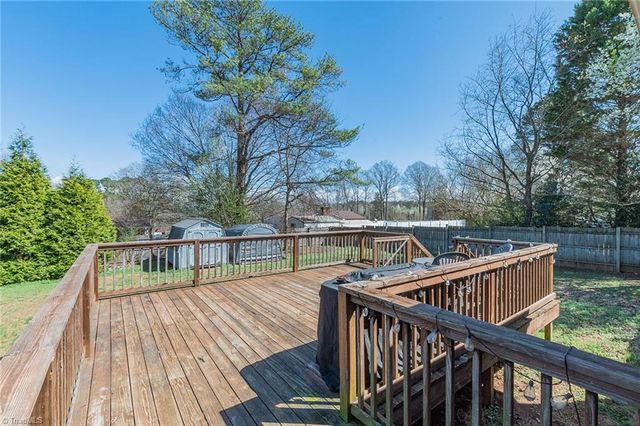 131 Cherry Lane, Lexington, NC 27292